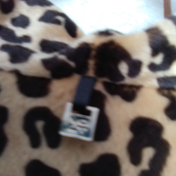 Volt Design Reversible light coat leopard 🐆 & Chinese print - Picture 7 of 12